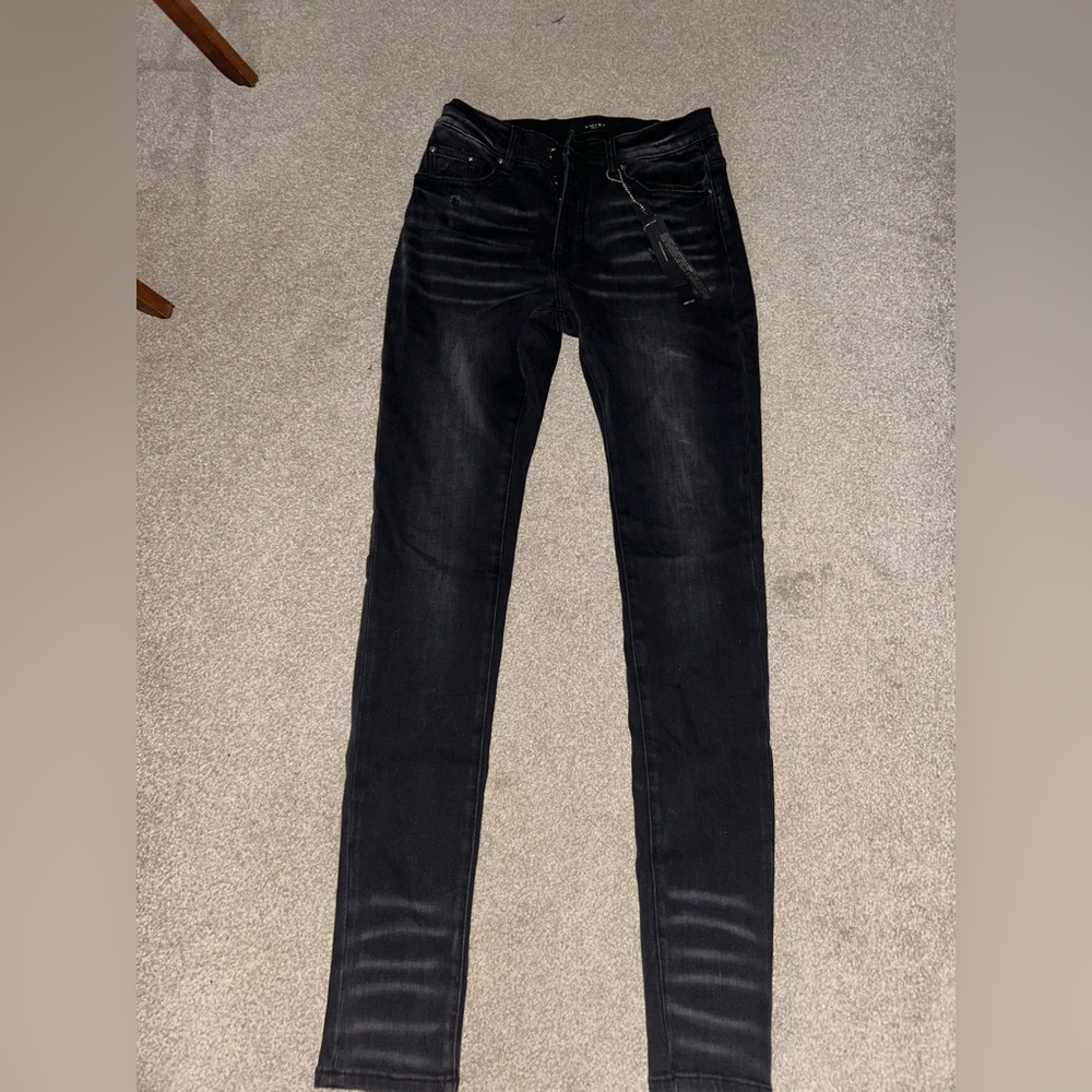 size 30 amiri skinny jeans
